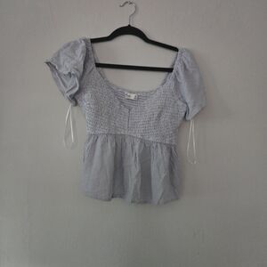 Hollister Gray Smocked Peplum Blouse Short Sleeve